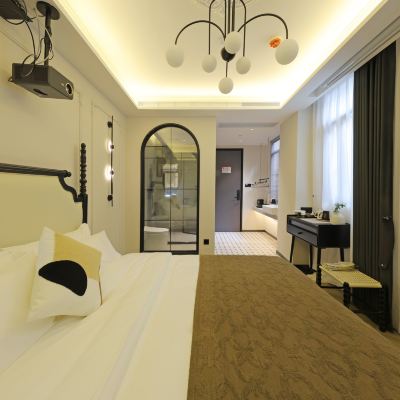 布拉克投影大床房 廈門疆海·元·飯店（中山路八市店）優惠