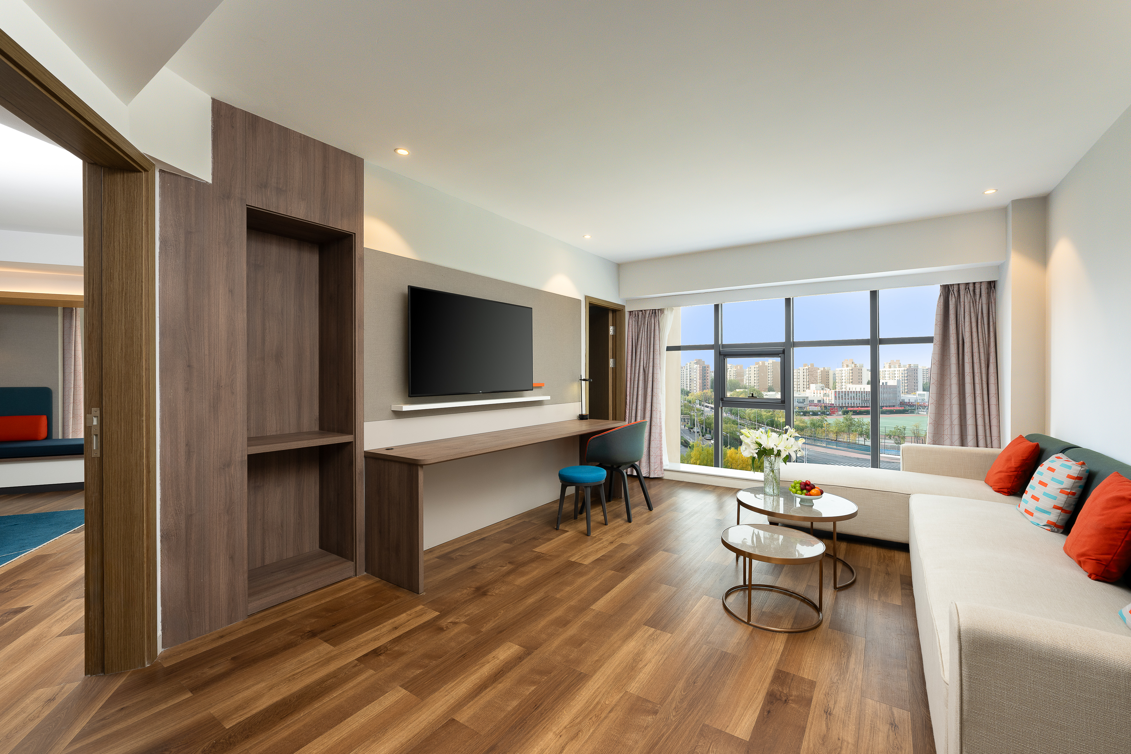 商务行政大套房[一室一厅超大空间]