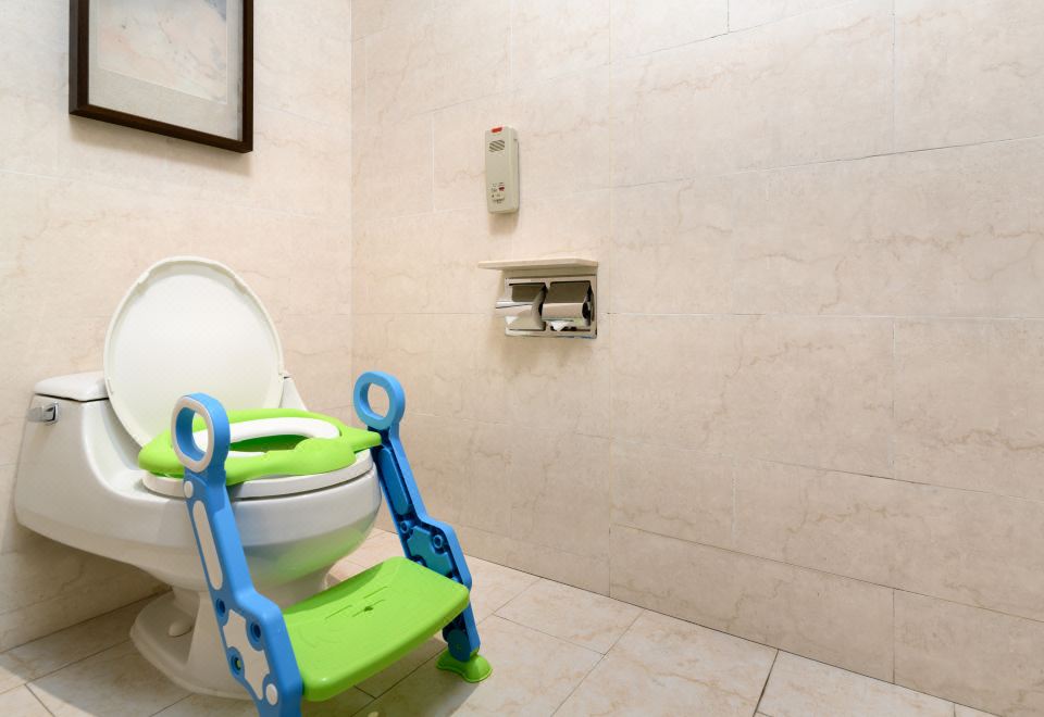 開元親子池畔大床房