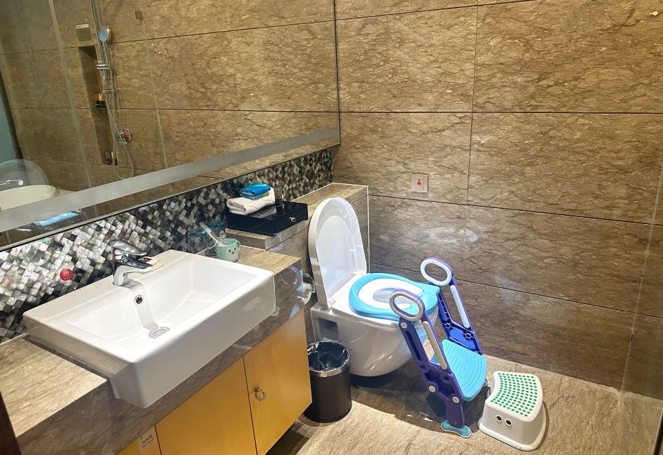 金珀海洋親子房（公寓）