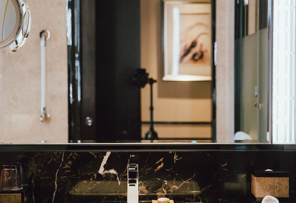 郡雅行政大床房（高层景观?欢乐时光）