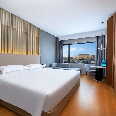 Joyful悅·智能觀景大床房（180°近賞地標古城牆永恆魅力丨雲朵柔親膚布草丨MINI冰箱丨全屋富氧凈化器） 舒漫飯店（西安城牆安定門地鐵站店）優惠