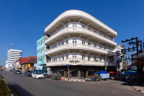 GinGin Hotel, Trang Old Town