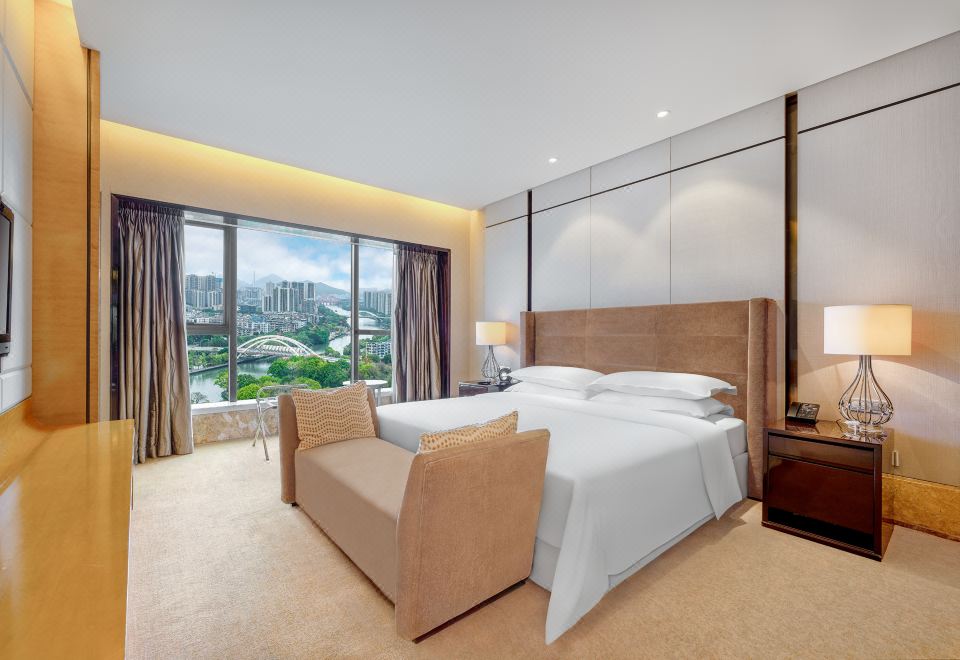 Sheraton Zhongshan HotelSuperior Suite