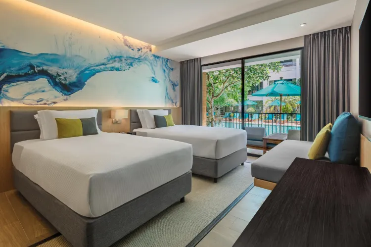 ห้องพรีเมี่ยมเตียงแฝด - ริมสระว่ายน้ำ