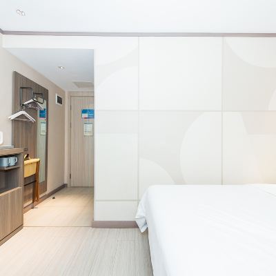 大床房A（靜謐安靜+辦公桌+舒適床品） 漢庭酒店（成都玉林生活廣場店）優惠