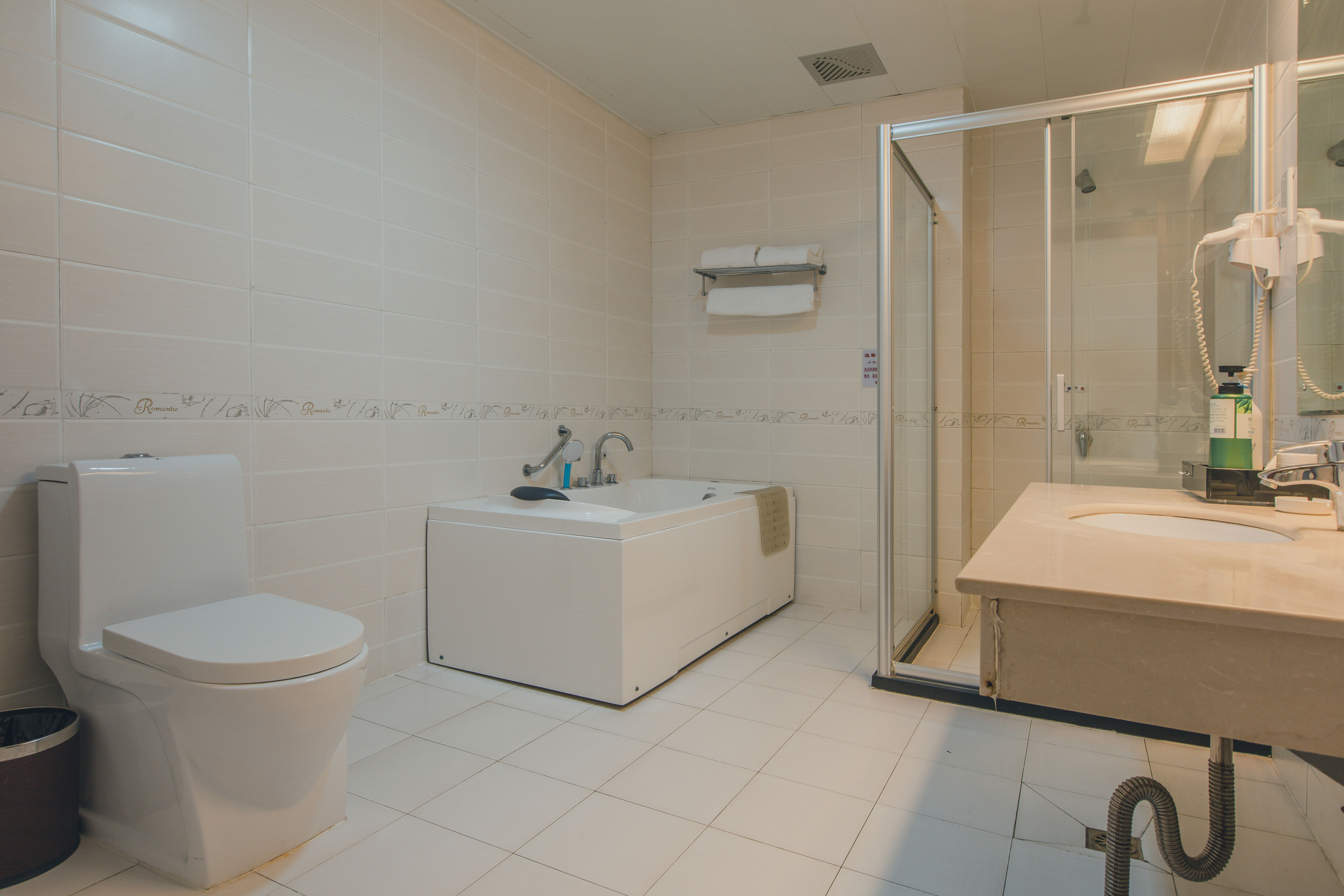 Yiyuan HotelDeluxe Room