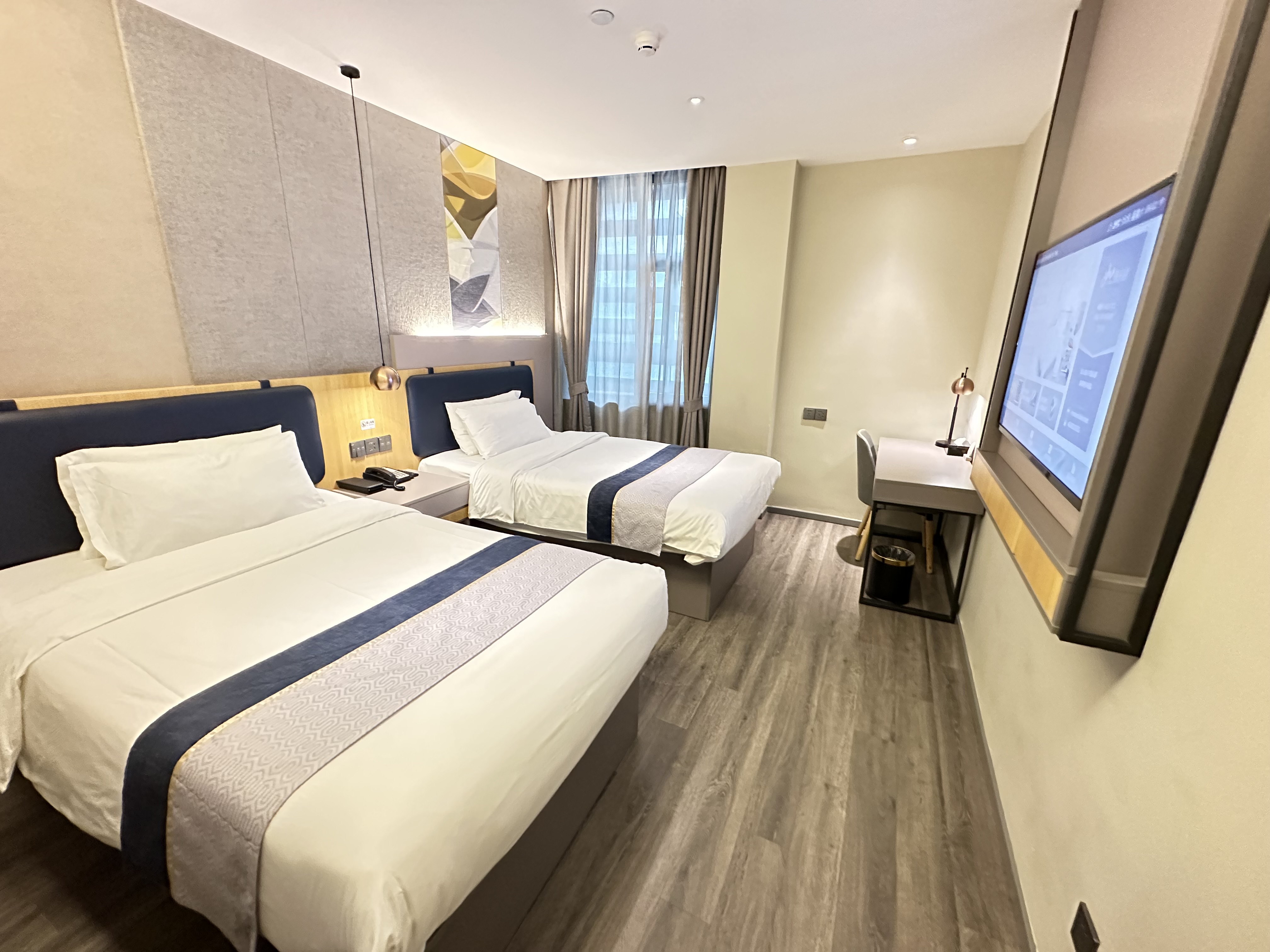 双床房（电视投屏+梦百合0压枕）