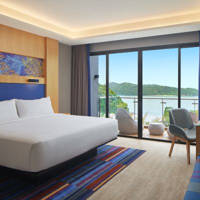 Sea View, Large Balcony, Guest room, 1 King Kupon Aloft Langkawi Pantai Tengah