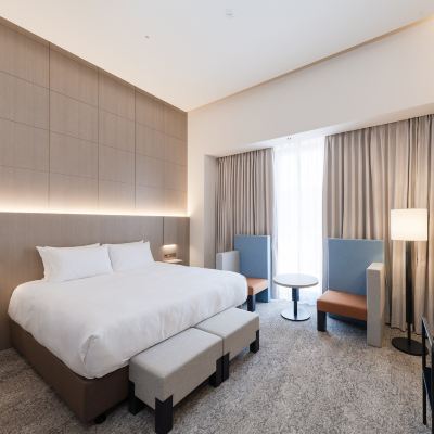 豪華特大床房-帶陽台 皇宮飯店優惠