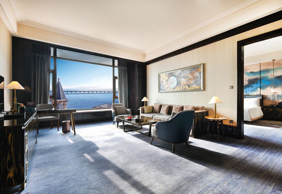 Chateau Star River QingdaoSuite With Sea View