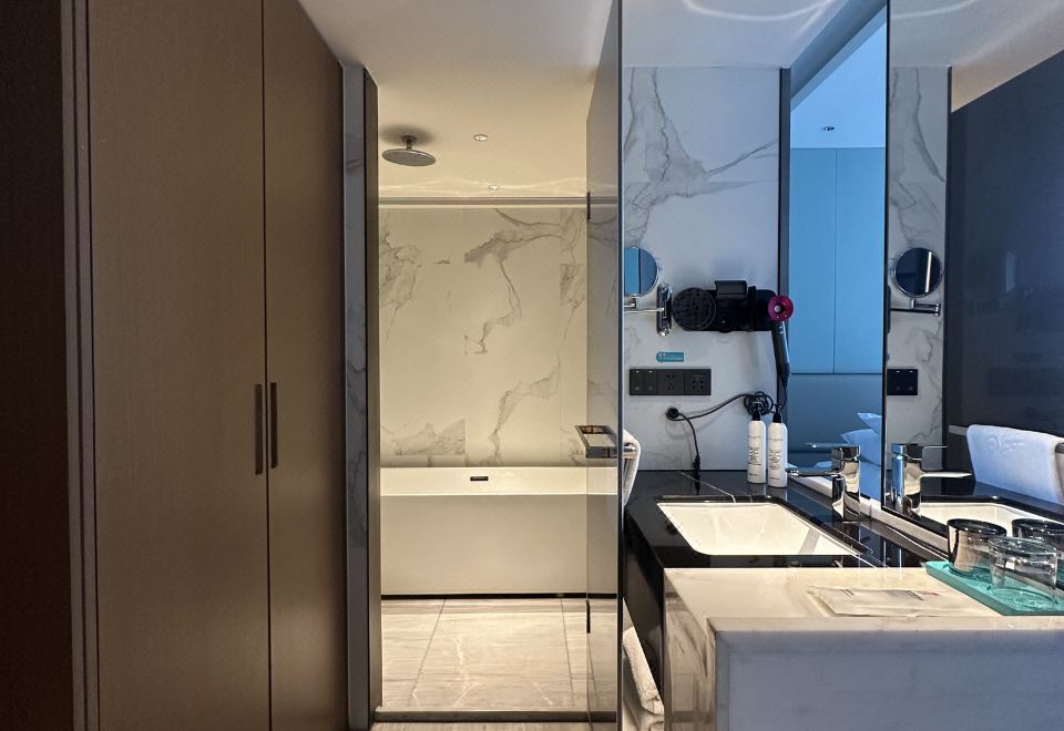 PS5新世代主机游戏房