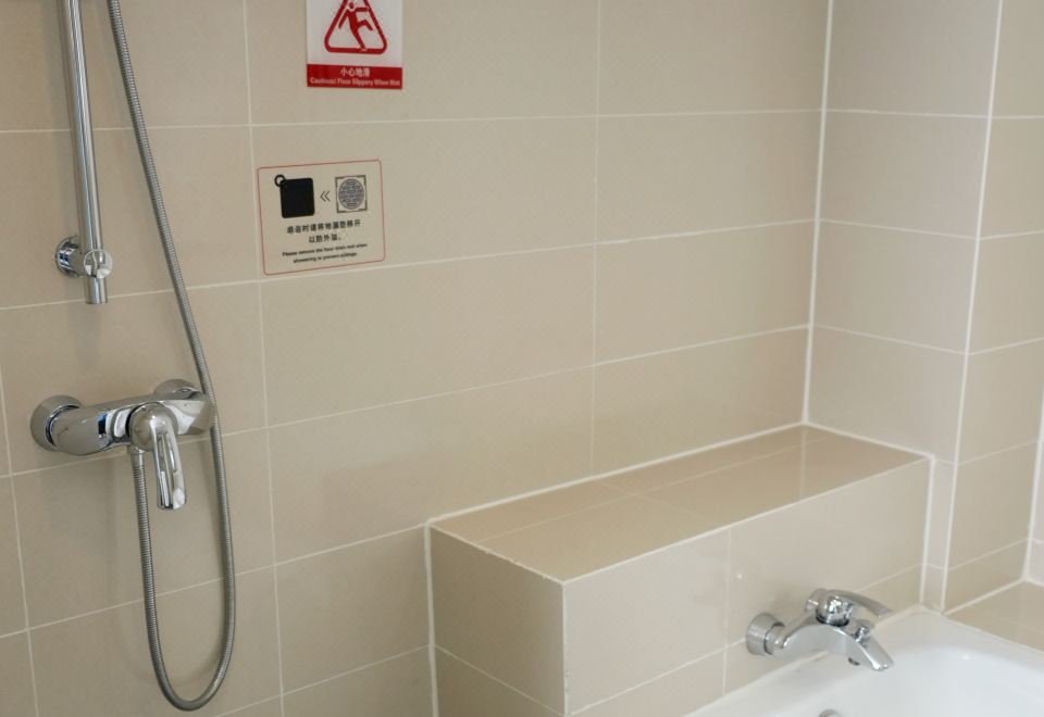 凯富套房（两居室家庭房）