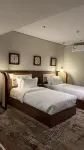 Golden Balcony Hotel  호텔