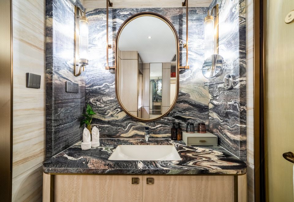 湖景露臺大床房