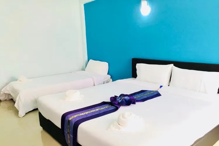 ห้องพื้นฐานสำหรับสามท่าน