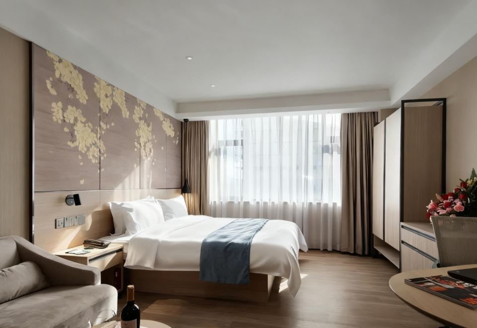 豪华双榻大床房（阳光大窗丨私享浴缸丨悠享体验）