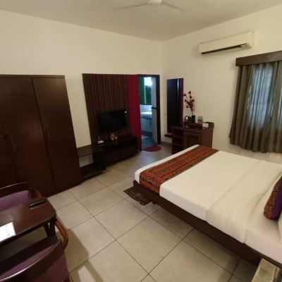 Double Room The Ten Suites Promo Code