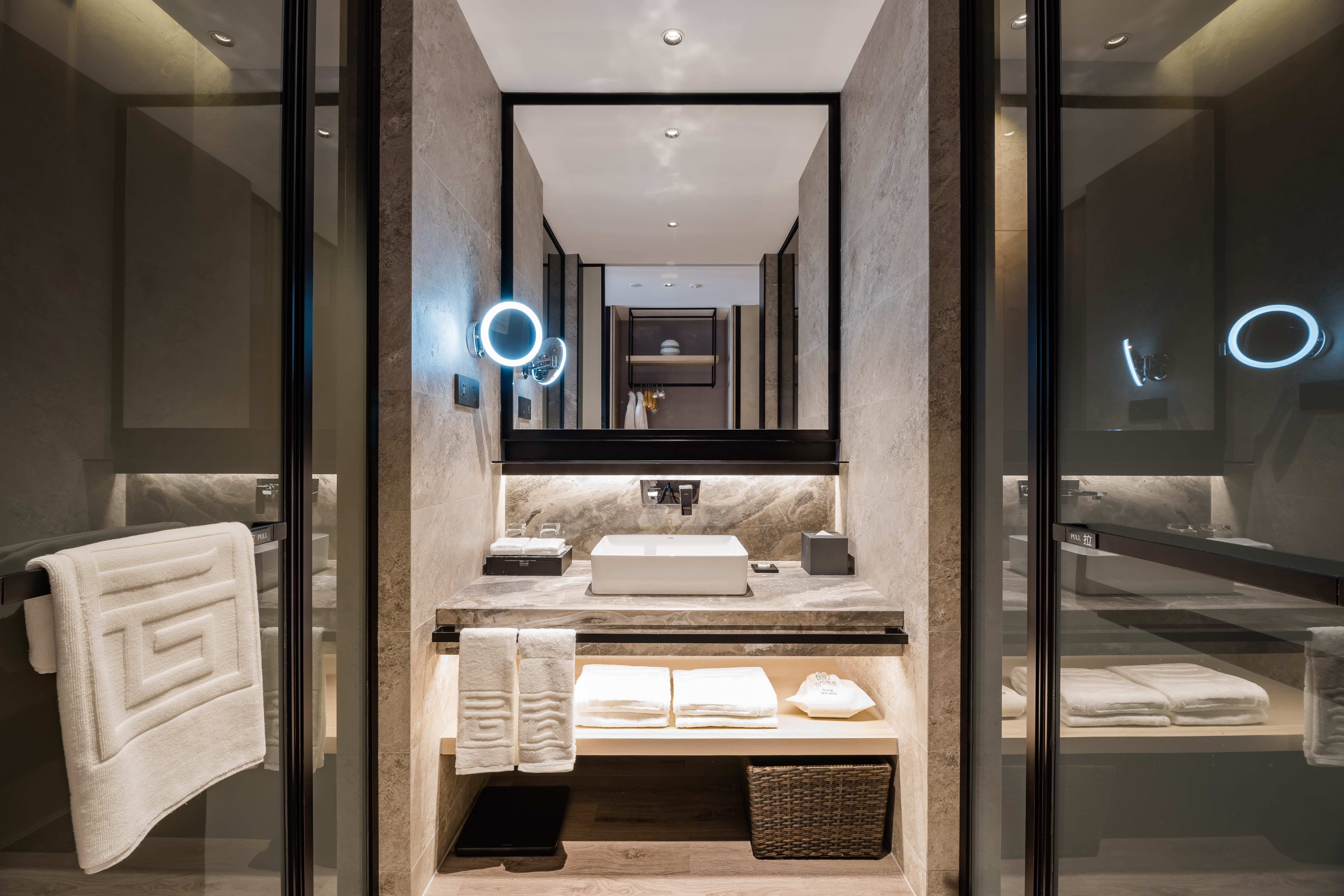 云和双床房（手机投屏+小冰箱+蓝牙音响）