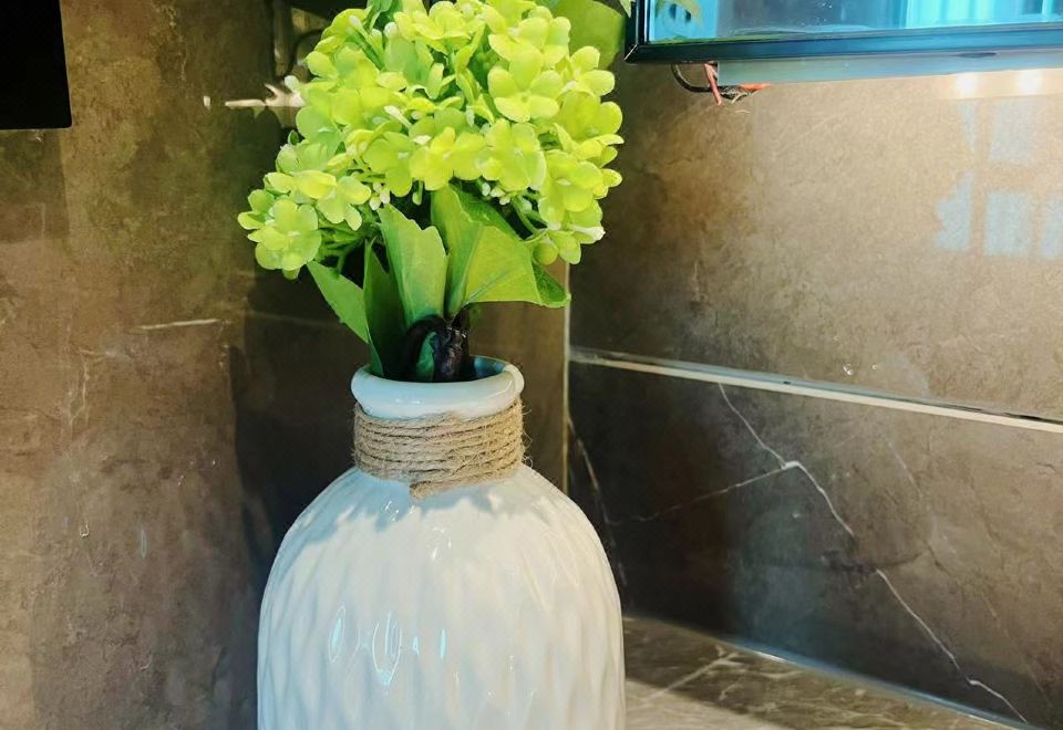 花园行政双床房【全景落地窗】