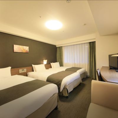 雙床間 - 帶加床 禁菸 大和Roynet飯店-京都四條烏丸優惠