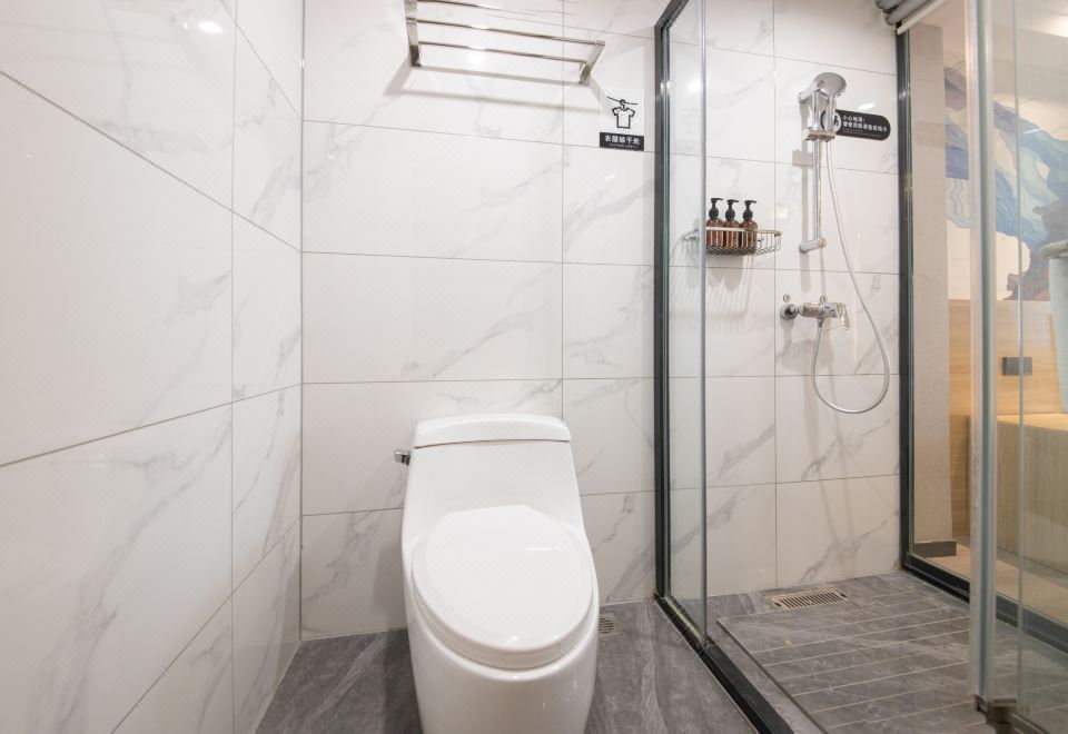 雅致双床房（暖气开放+手机投屏）