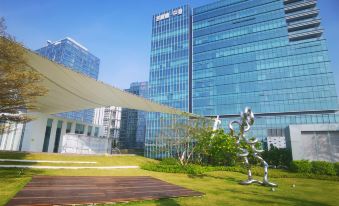 M Yuju Executive Apartment (Shenzhen International Convention and Exhibition Center)