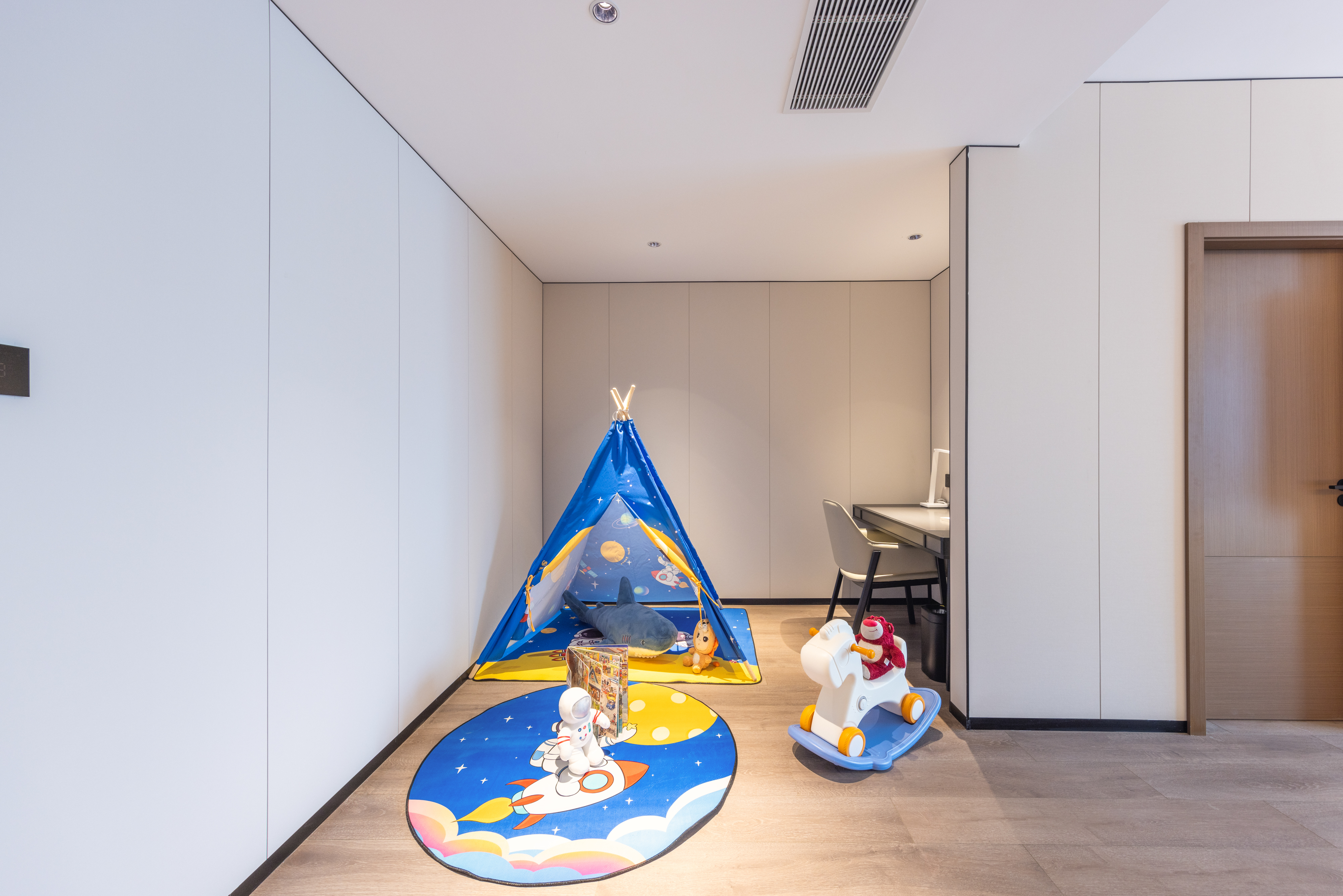 几木亲子双床房（投屏电视+小冰箱）