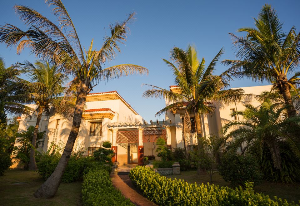 地中海溫泉別墅三房（含私家湯池）