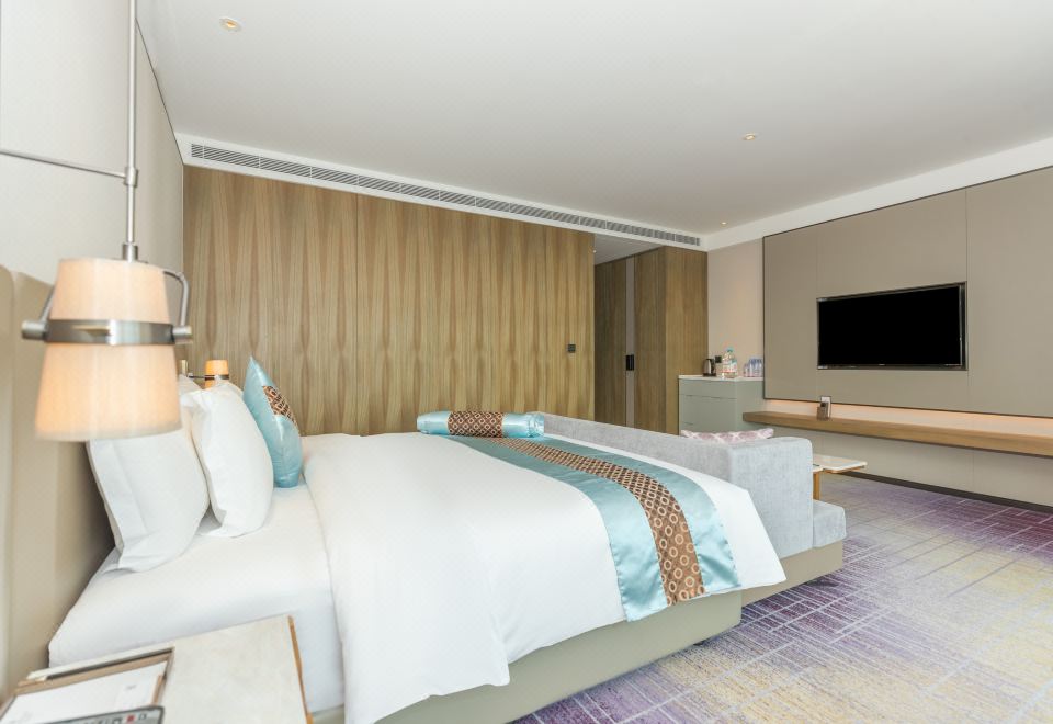 City-view Queen Room