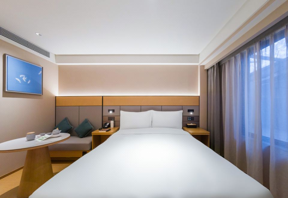 Superior Queen Room