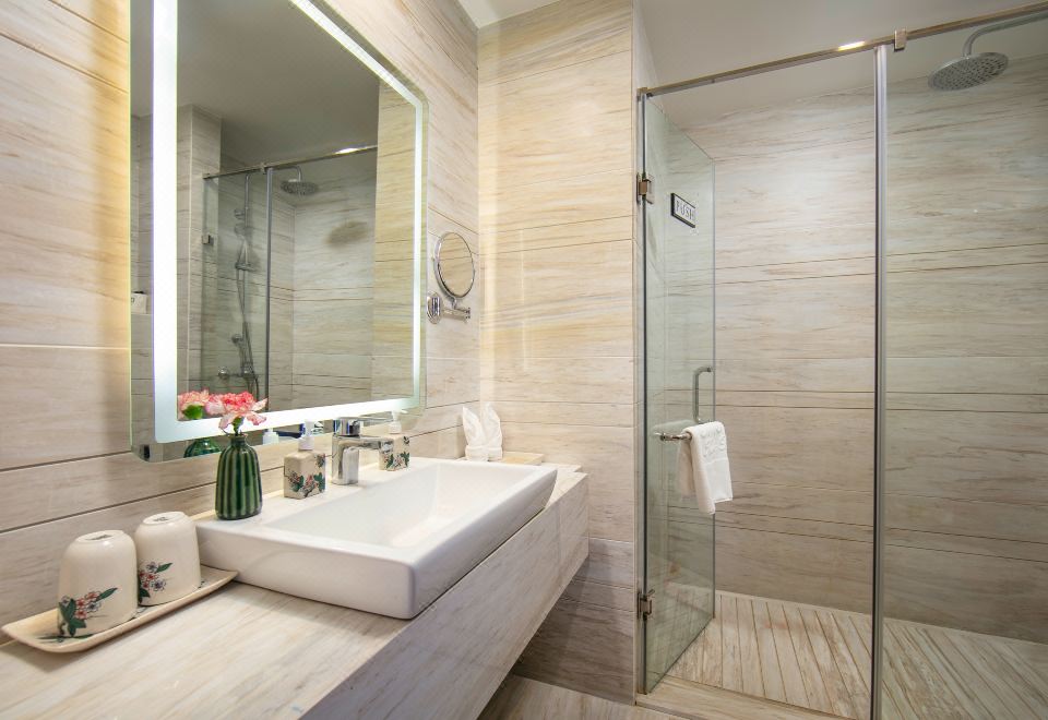 蓝宝石景观特大床房