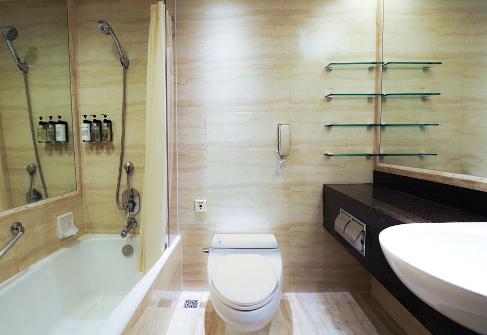 亲子特色阳光花园双卧家庭套房