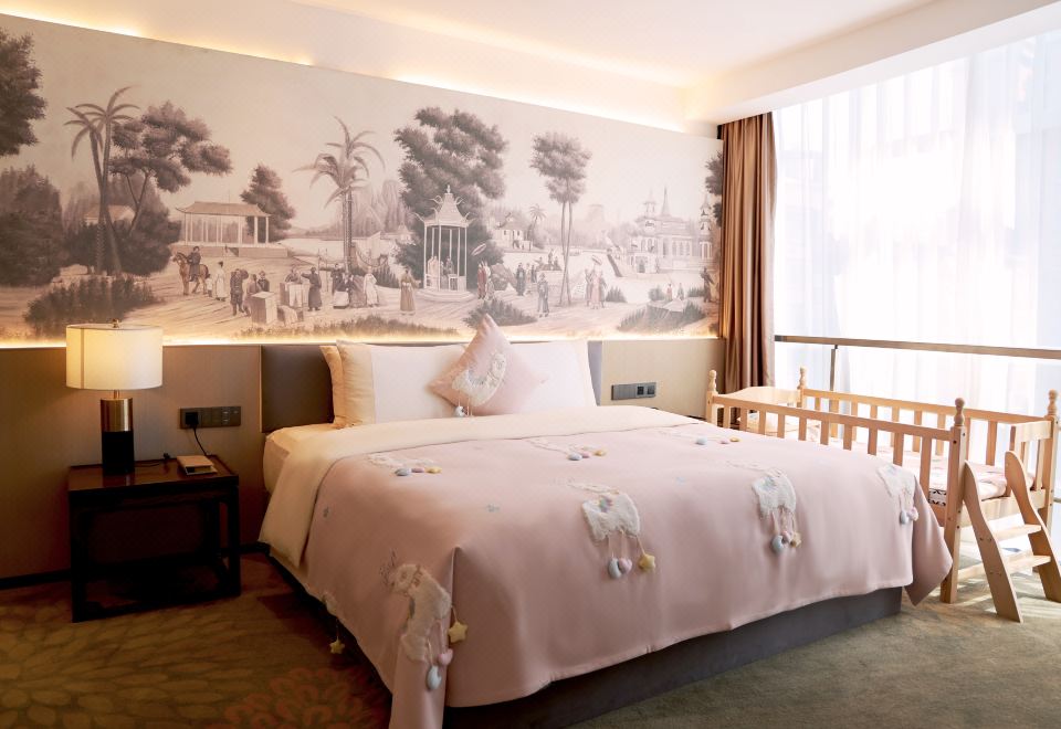 Guangzhou Wogo Yuanbao HotelXiguan Family Double Bed Suite With Children's Bed And Entertainment Facilities