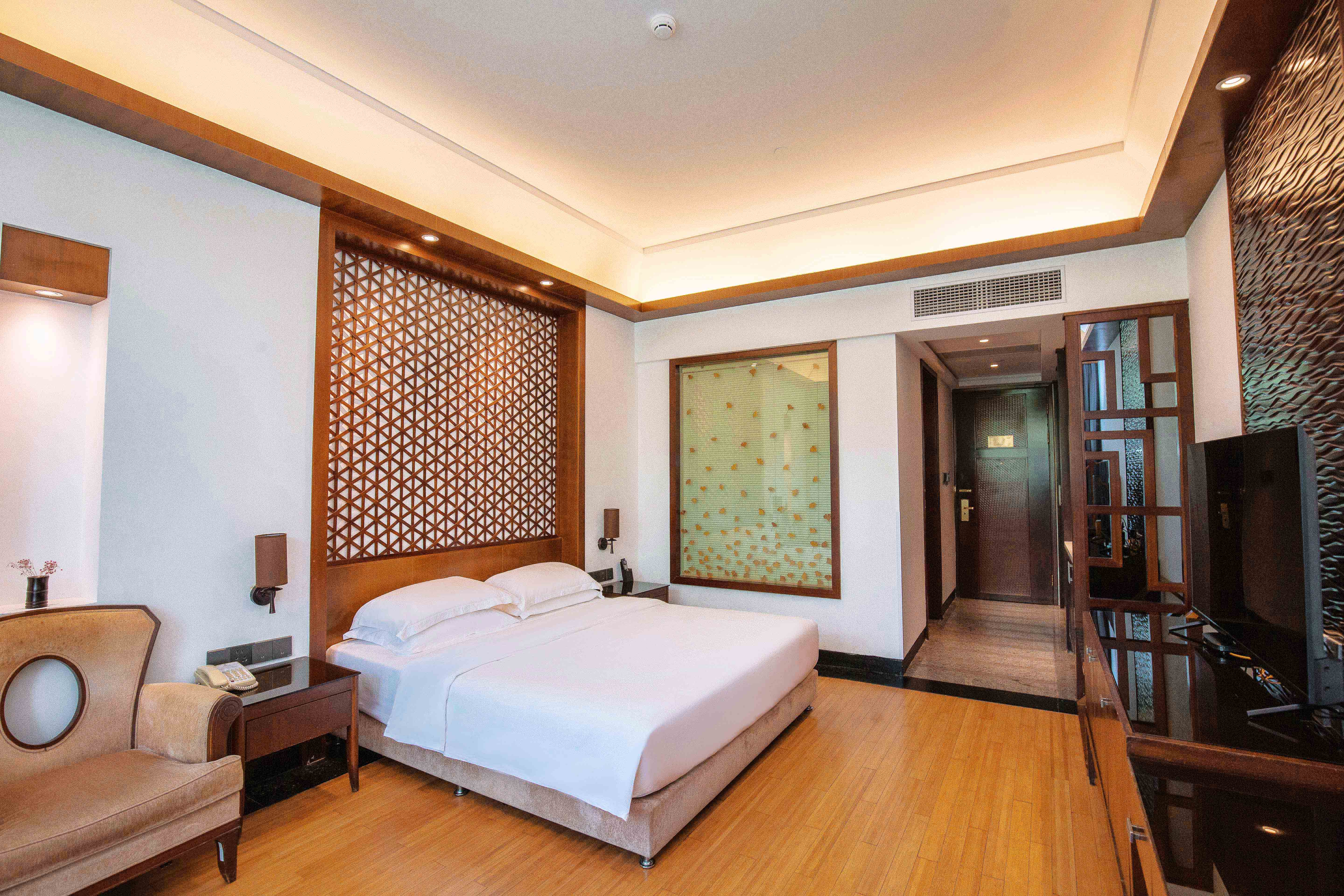 Huanxiu Resort & Spa Hotel主樓大床房
