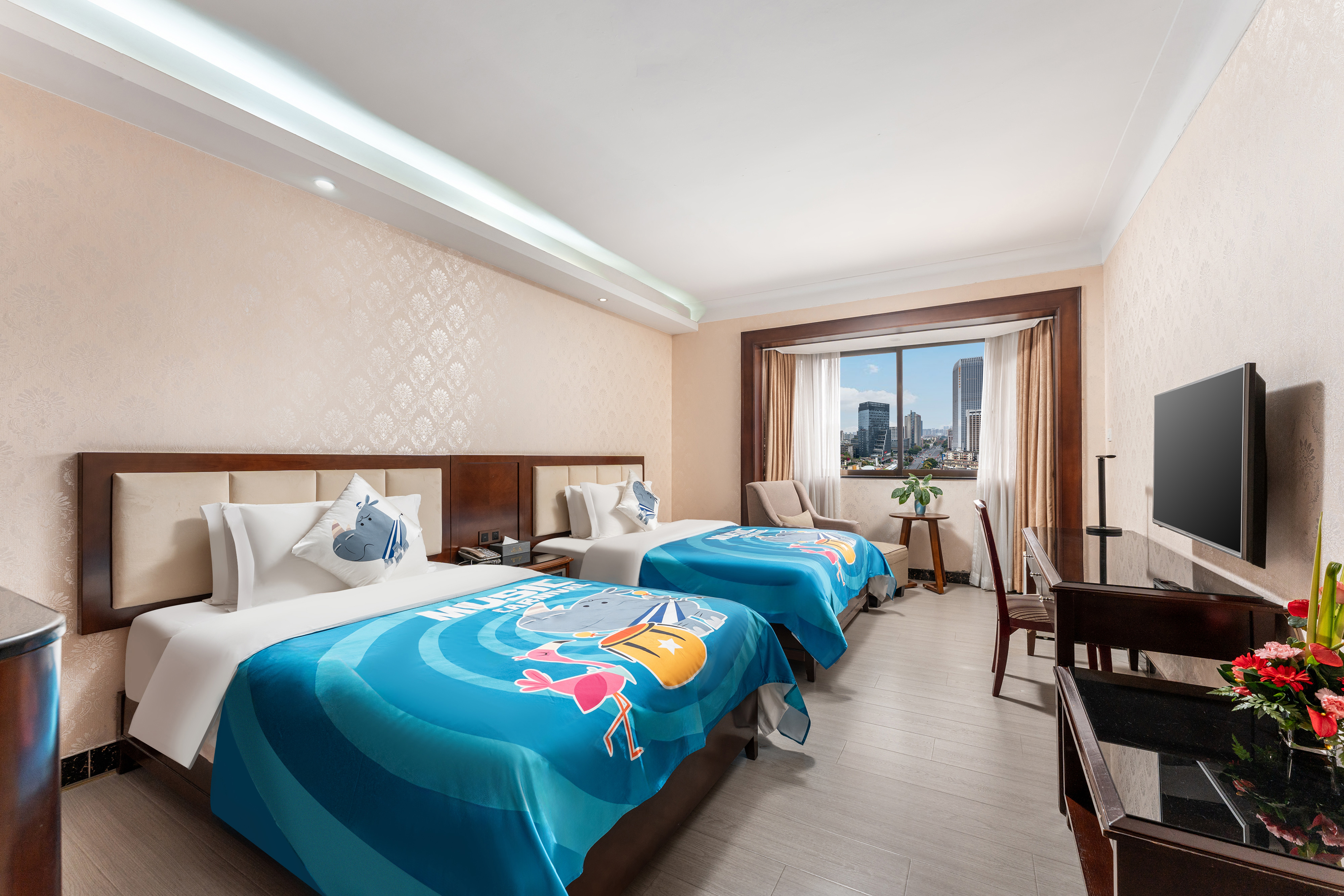 Huahai Hotel (Guangzhou Jiangnanxi changgang Metro Station)标准子母房【欢享|高空城景+子母床型+温馨和睦】