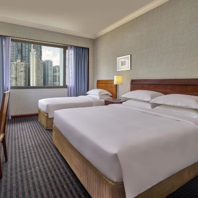 Deluxe Triple Room Kupon Concorde Hotel Kuala Lumpur