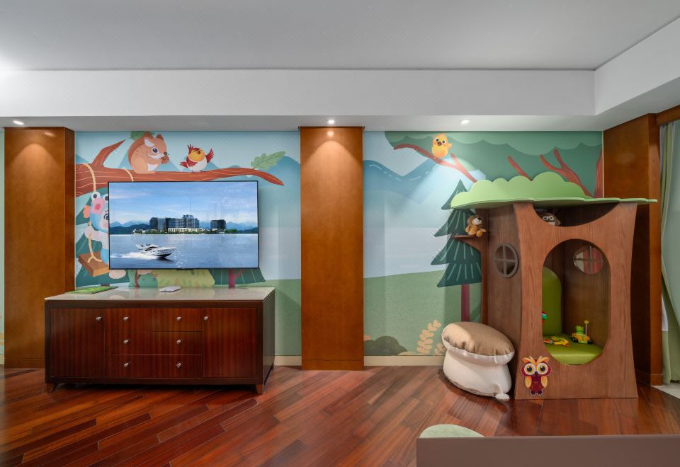 1號樓主題親子房（上下鋪）