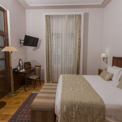 Bristol Suite Capsis Bristol Boutique Hotel Promo Code