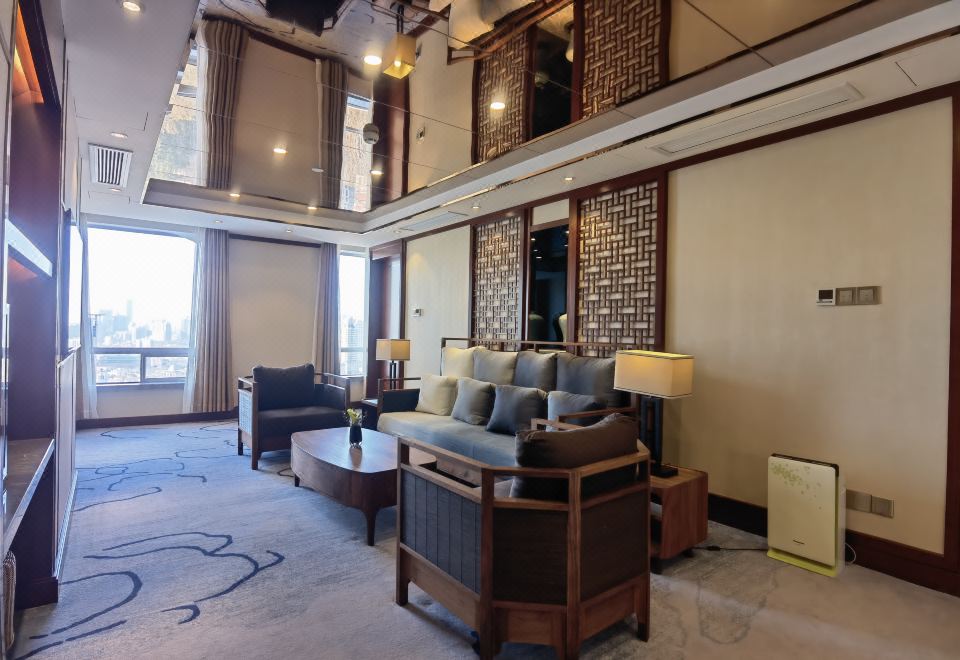 行政套房（零壓深睡眠記憶枕+高回彈乳膠床墊）