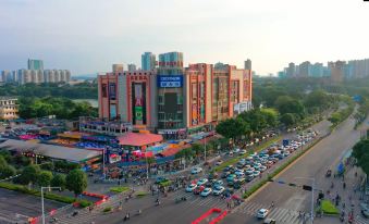 Tanke Hotel (Zoo Qingchuan Metro Station)