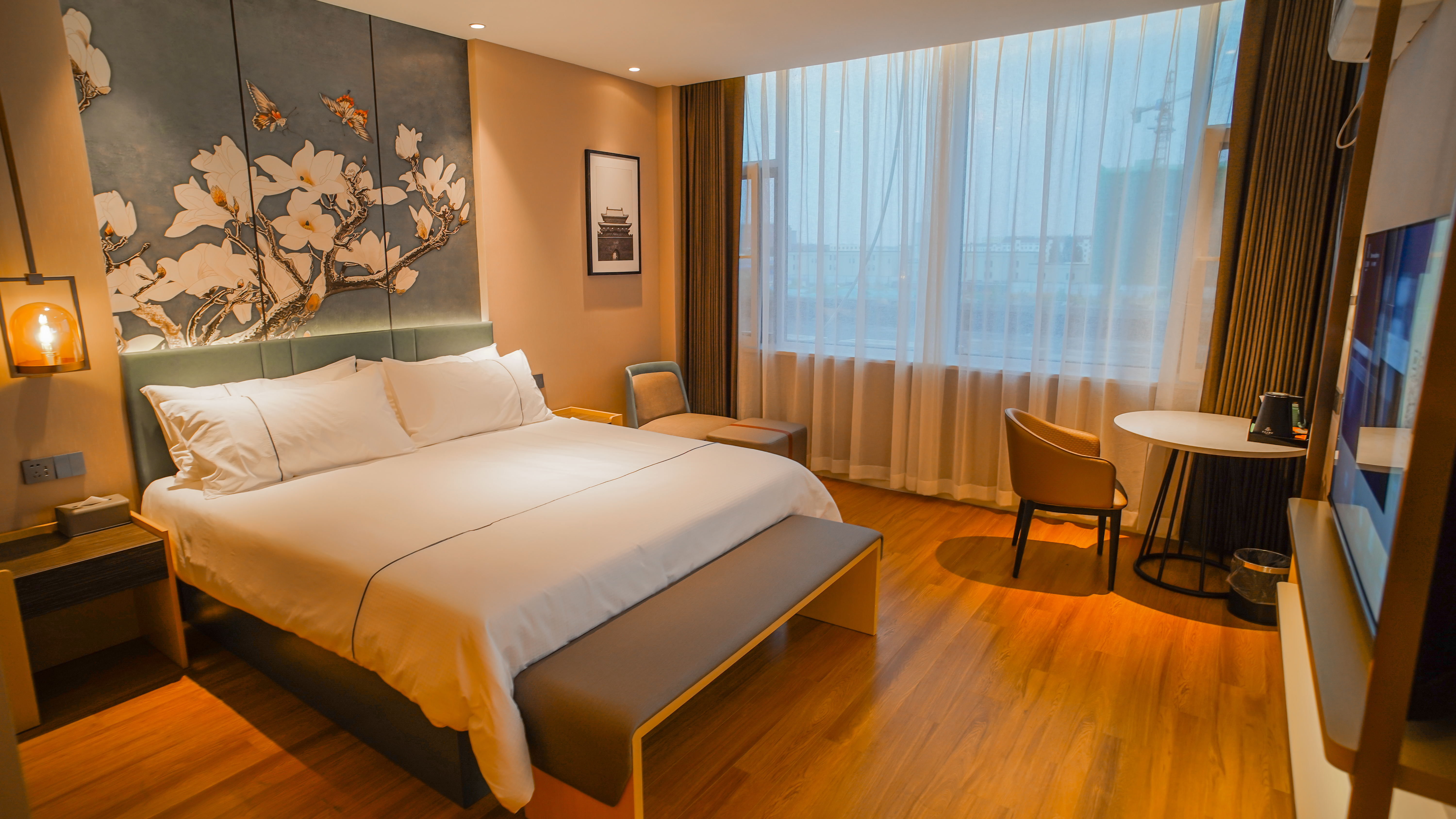 零压轻雅大床房