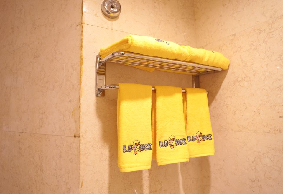 卡通主题亲子房