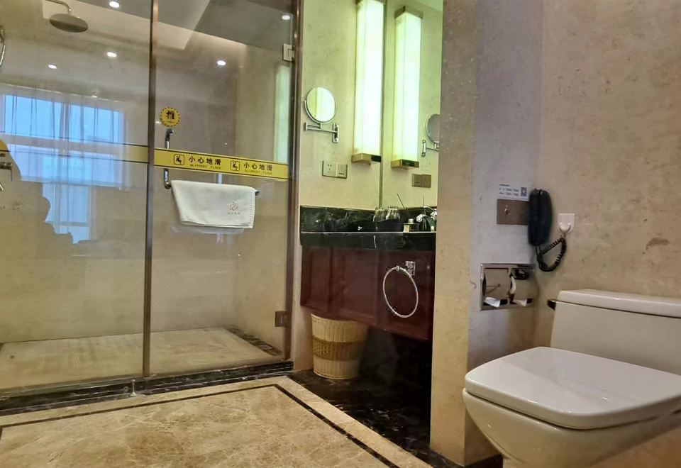 园景双床房（办公桌*功夫茶具）