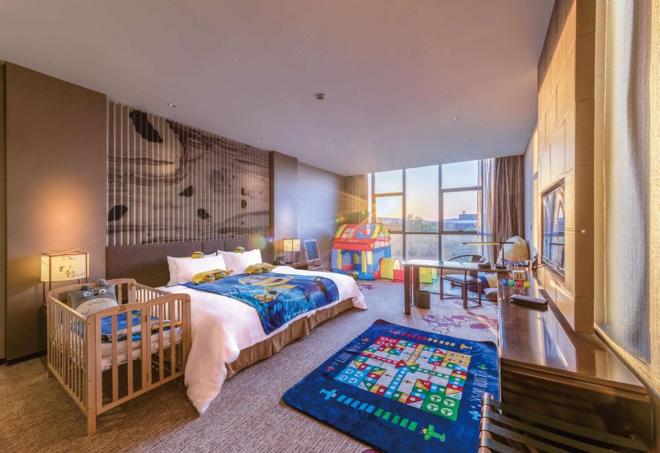 Citic Pacific Zhujiajiao Jin Jiang HotelFamily Friendly Deluxe Room (Double Bed)