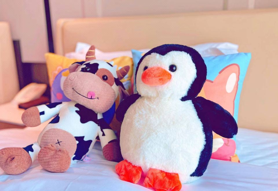 家庭双床房（智能客控+蓝牙音响+豪华浴缸+小童玩具）