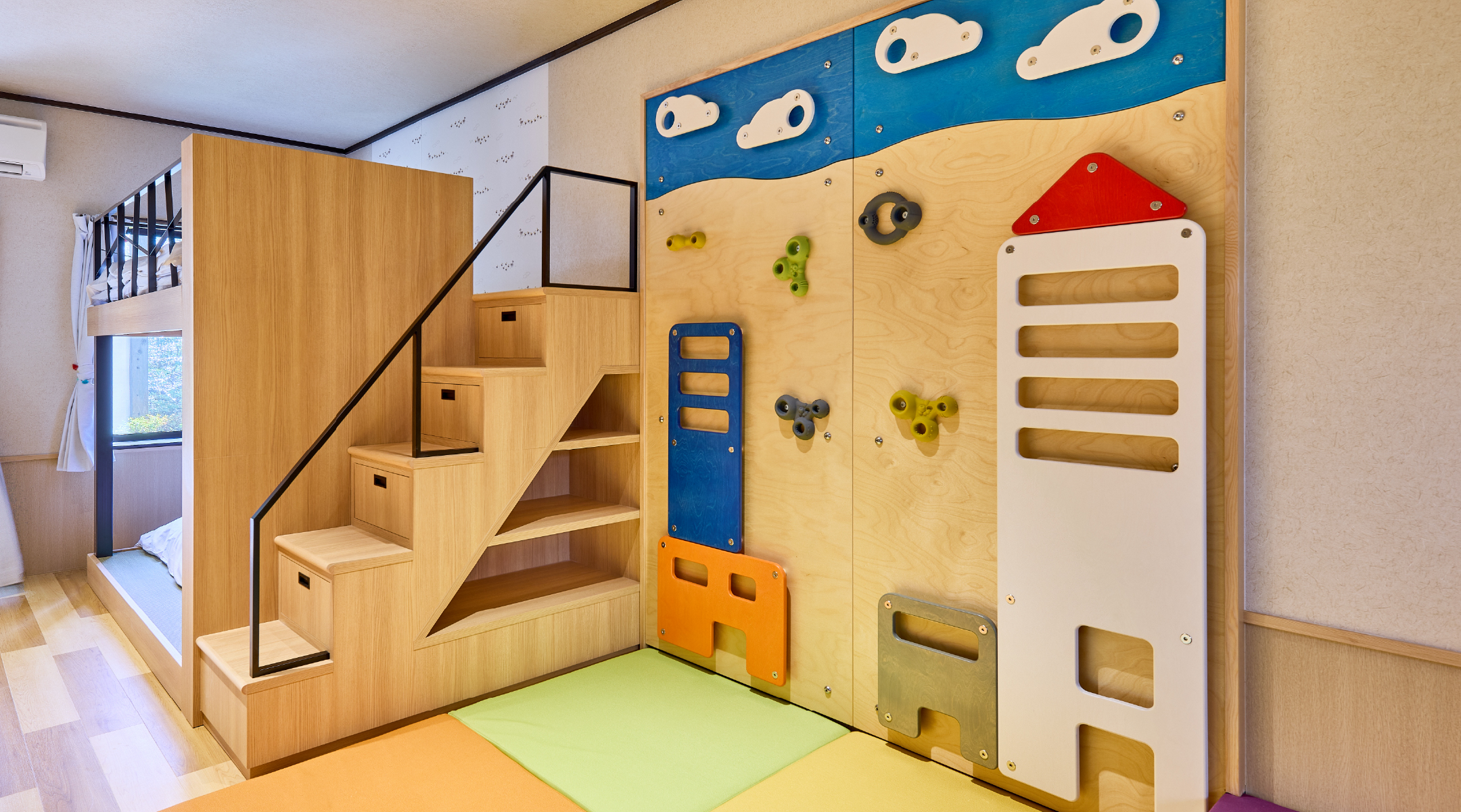 Sengokuhara Shinanoki Ichinoyu主楼一楼哇库哇库小童房（带露天浴池）