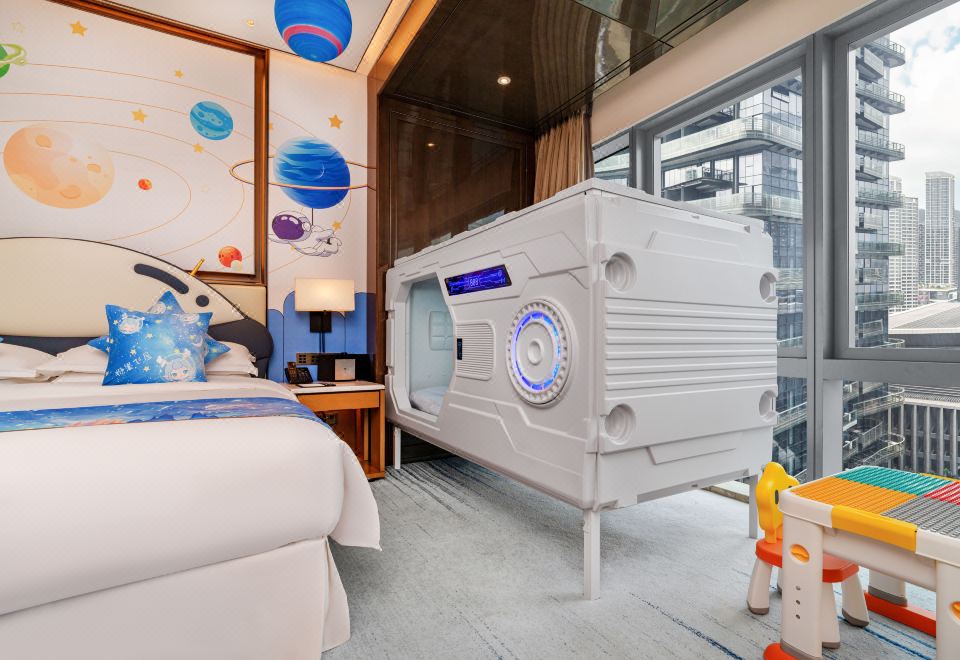 Sheraton Zhuhai HotelInterstellar Space Deluxe King Room