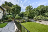 Woodford Bridge Country Club Hotels in 