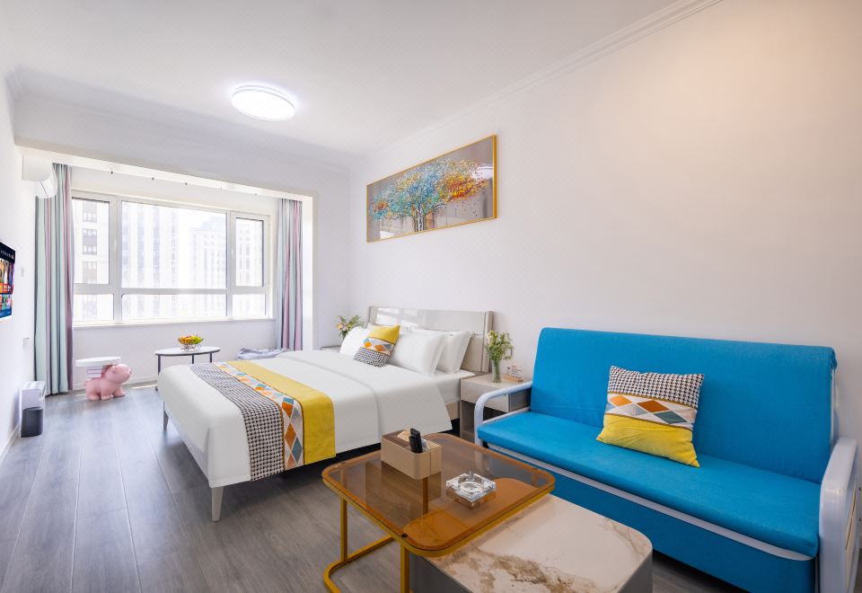 Meilun Mei Hotel Premium Queen Room